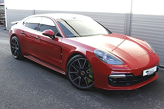 Porsche Panamera 5 of 5