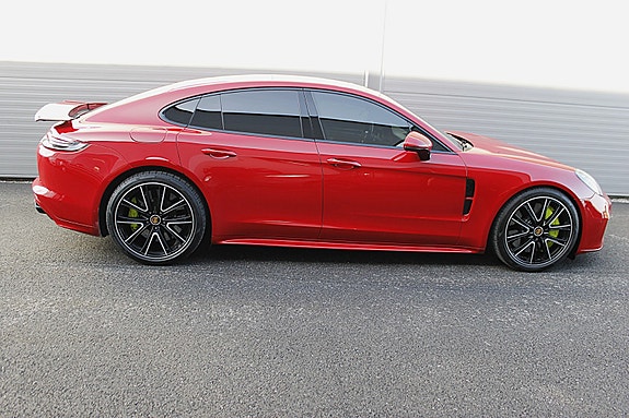 Porsche Panamera 3 of 5