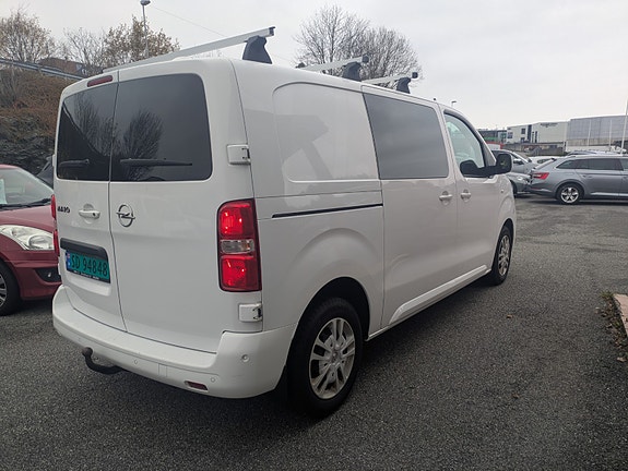 Opel Vivaro 4 of 5