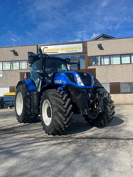 New Holland T7.270