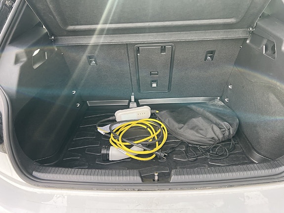 Volkswagen ID.3 6 of 8