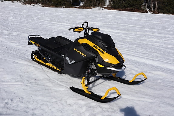 Ski-doo Summit Neo+ 600 EFI