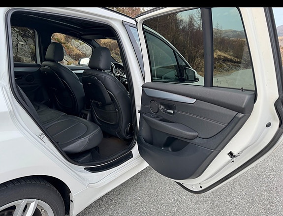 BMW 220d 21 of 30