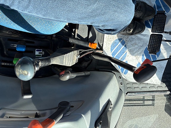 New Holland T5060 2010, kr 360 000,-