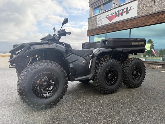 Can-Am Outlander 6x6 Backcountry 1000R 6 of 16