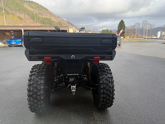 Can-Am Outlander 6x6 Backcountry 1000R 5 of 16