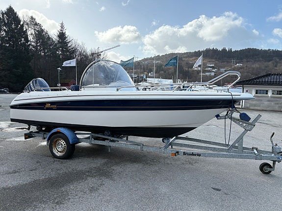 Skjærgårdsjeeper kjøpes! feil/mangler ingen hindring