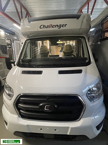 Challenger 240 GRAPHITE EDITION Ford Transit 130 hk 2,0L automat 2 of 22