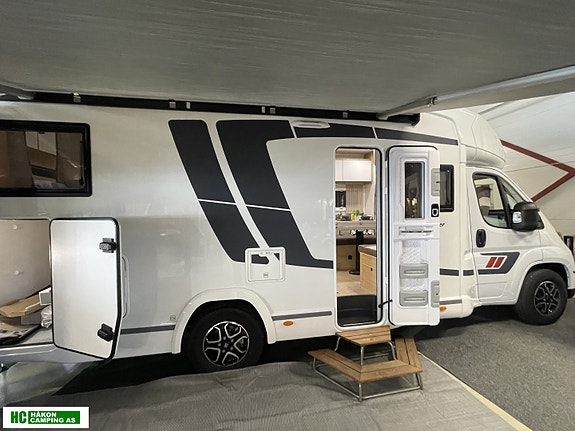 Challenger 317 Ultimate Norway Fiat Ducato 140 hk 2,2L automat 2 of 14
