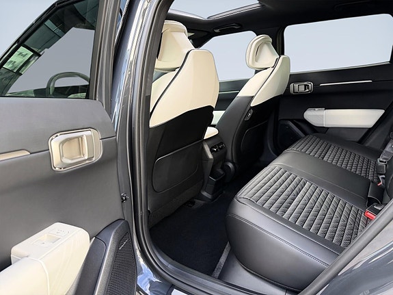 Kia EV4 16 of 30