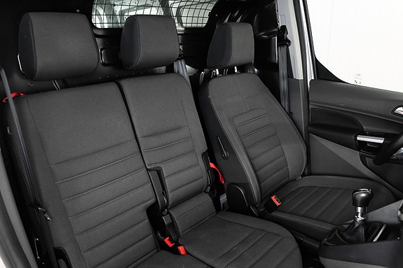 Ford Transit Connect 10 of 24