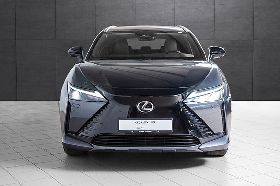 Lexus RZ450e 6 of 19