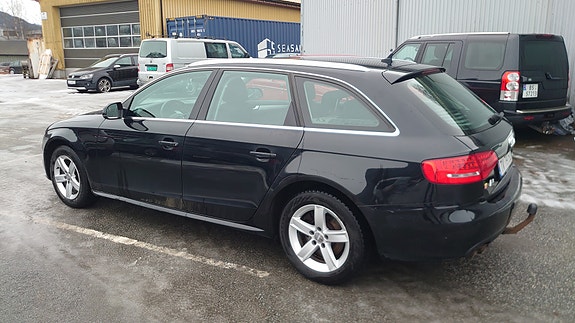 Audi A4 3 of 16