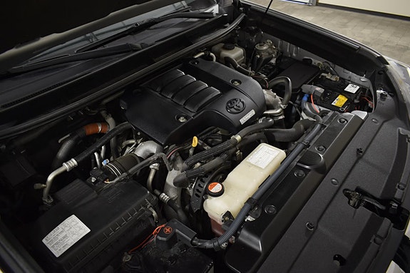 Toyota Land Cruiser 26 of 30