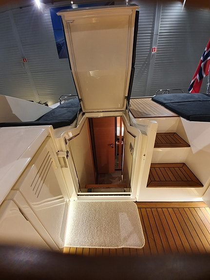CANTIERI DI SARNICO 50 HT - SERTIFIKATFRI - FREMSTÅR SOM NY 28 of 30