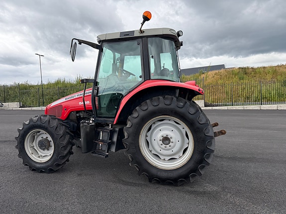 Massey Ferguson 5435 8 of 30
