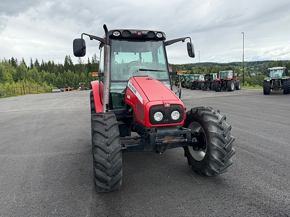 Massey Ferguson 5435 28 of 30