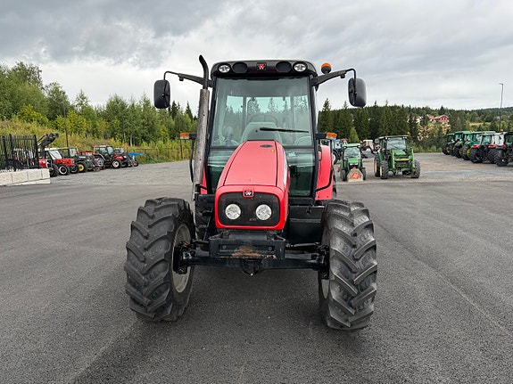 Massey Ferguson 5435 30 of 30