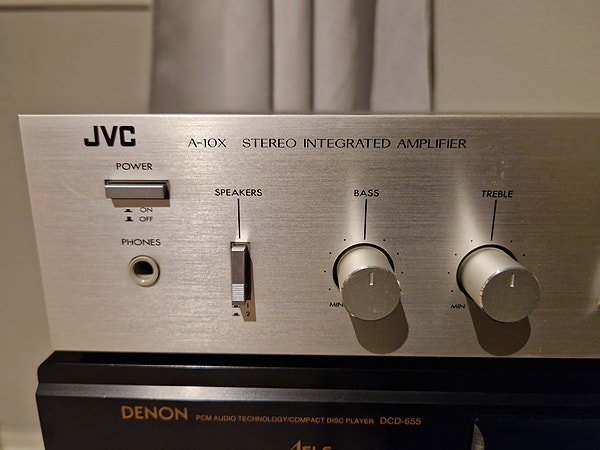 JVC A-10X Vintage perle – Klassisk 80-talls lyd og design