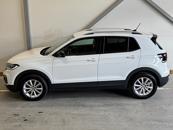 Volkswagen T-Cross 4 of 5