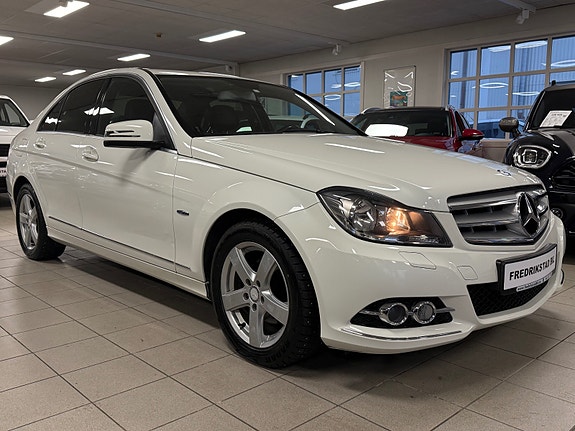 Mercedes-Benz C180 5 of 5