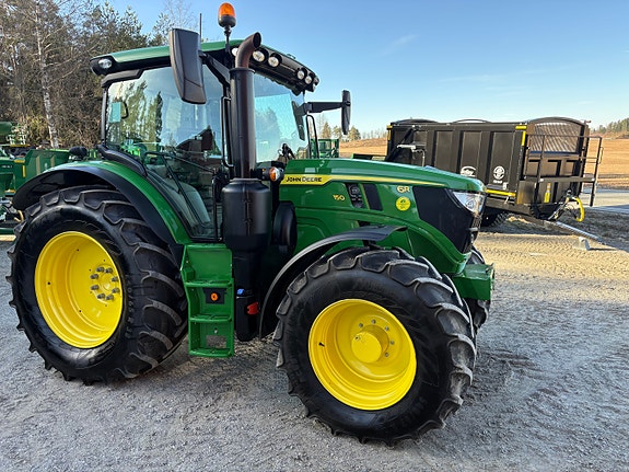 John Deere 6R150