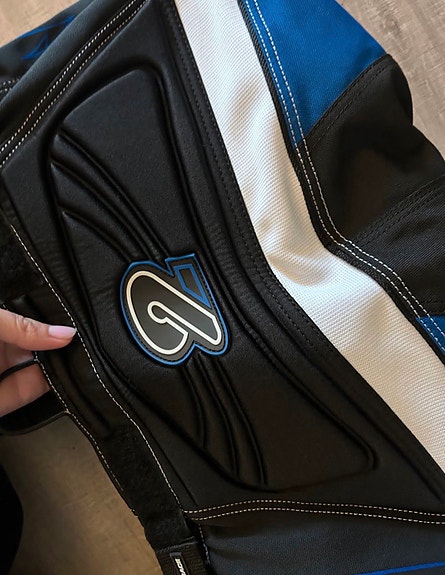 Product image 8 of 10