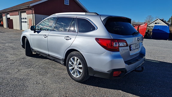Subaru Outback 5 of 30