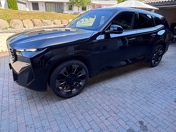 BMW XM 2 of 30