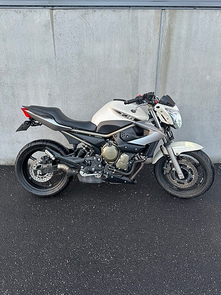 Yamaha XJ6 Diversion F 3 of 5