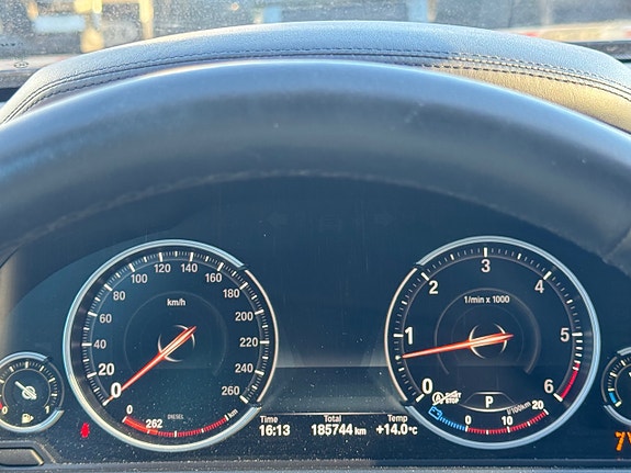 BMW 740d 18 of 23