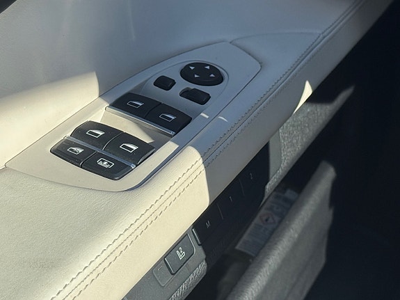 BMW 740d 23 of 23