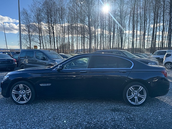BMW 7-Serie 4 of 5