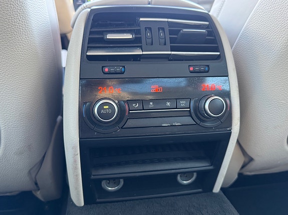 BMW 740d 17 of 23