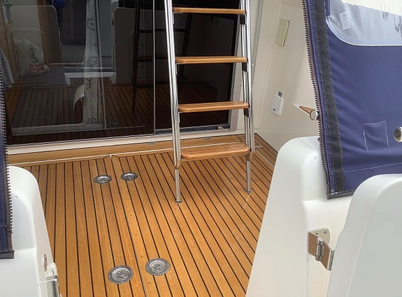 NY PRIS! Skilsø 33 Flybridge 6 of 30