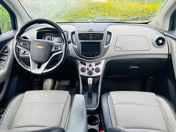 Chevrolet Trax 10 of 13