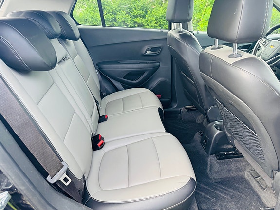 Chevrolet Trax 9 of 13