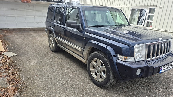 Jeep Commander 3 of 4
