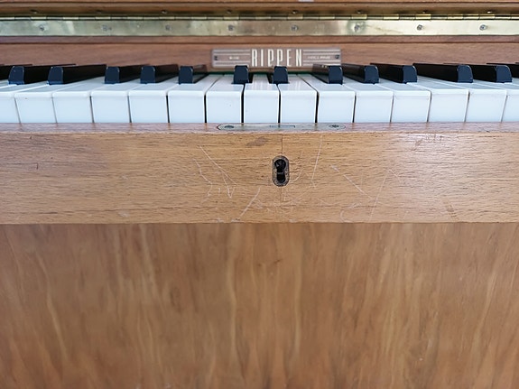 Product image 6 of 8