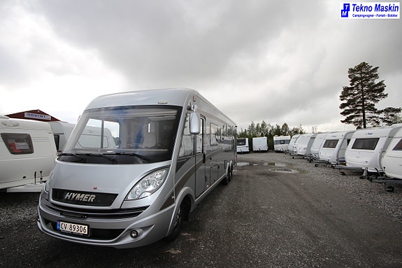 Hymer B 798 PL Hydrauliske støtteben- Cinderella Toalett
