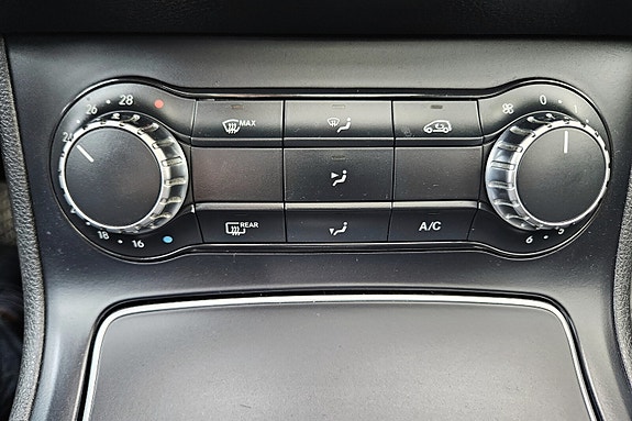 Mercedes-Benz B200 21 of 28