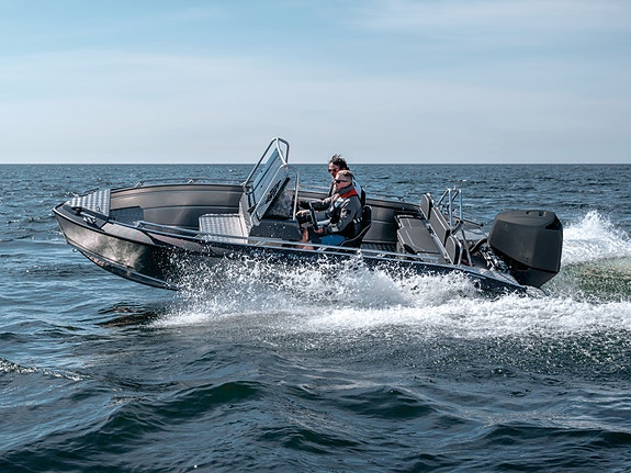 Silver Shark CCX | Helsveiset aluminiumsbåt | Suzuki 115 hk 13 of 18