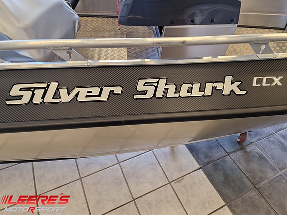 Silver Shark CCX | Helsveiset aluminiumsbåt | Suzuki 115 hk 11 of 18