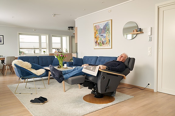 Vår produktportefølje består av hjelpemidler for barn, ungdom og voksne.