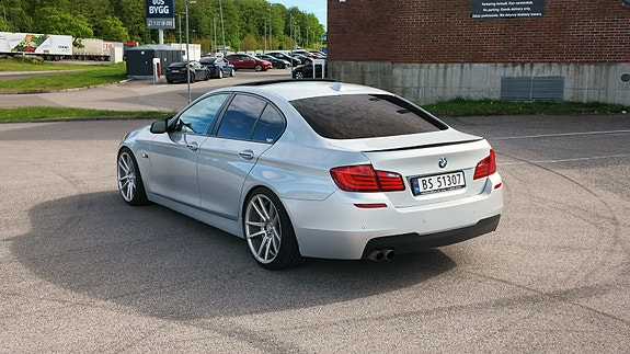 BMW 525d 3 of 11