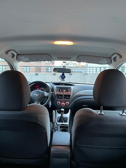 Subaru Impreza 20 of 22
