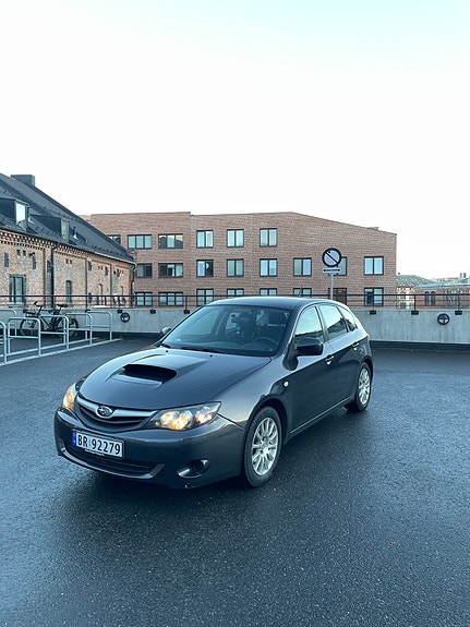Subaru Impreza 21 of 22