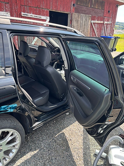 Volvo V70 16 of 17