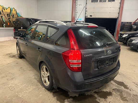 Kia Ceed 5 of 5