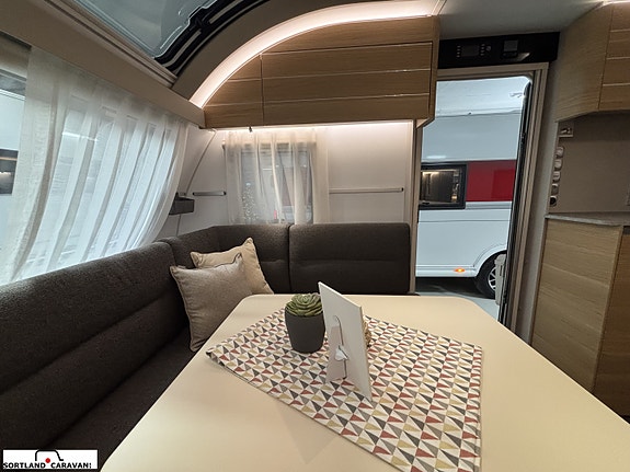 Adria ADORA 522 UP Overståer kampanje 11 of 24